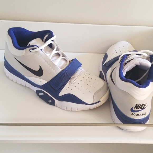 Men's Like New Nike Zoom Trainers - Picture 2 of 3